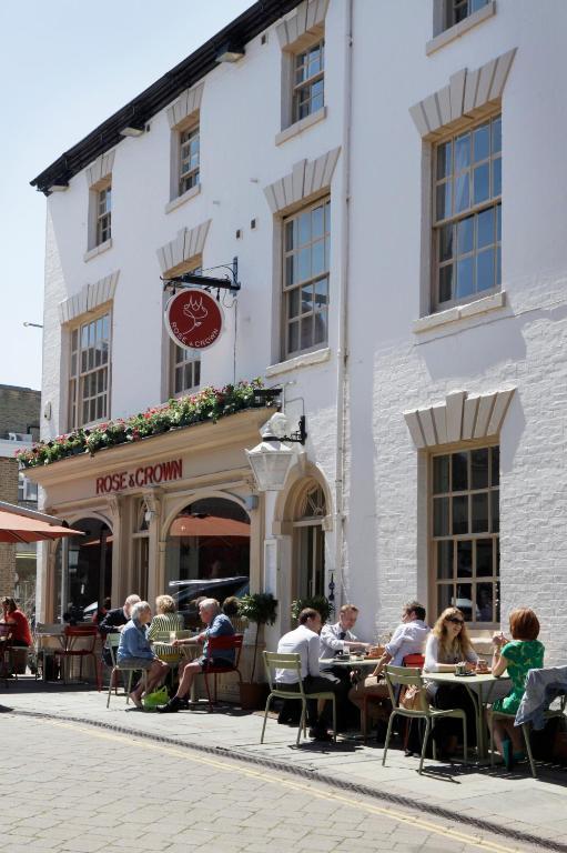 The Rose And Crown Hotel Warwick  Exterior photo